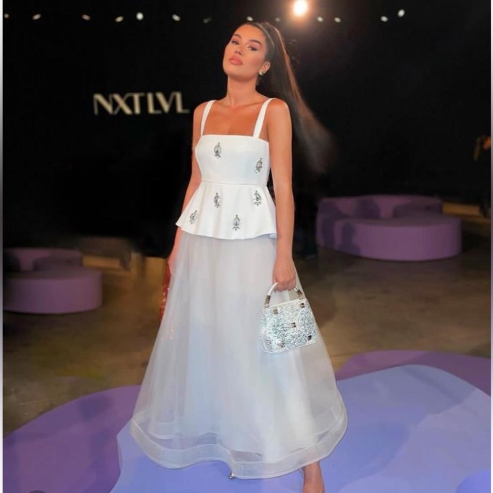 Beautiful dress.. Brazilian company store